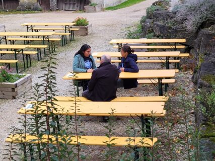 Mentoring team meeting at Gutsschenke Brug Rabenstein. (Image: A. Dakkouri-Baldauf)